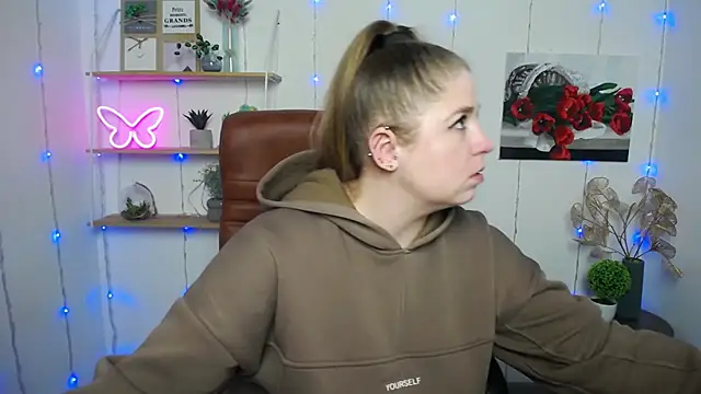 JessikaDaniel online show from March 6, 2025, 10:20 am