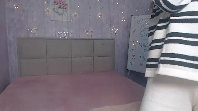 Snapshot of KaleyReed chatting on September 27, 2025, 5:12 am KaleyReed online show from September 27, 2025, 5:12 am