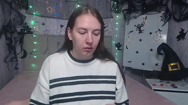 Snapshot of KaleyReed chatting on October 16, 2025, 6:58 am KaleyReed online show from October 16, 2025, 6:58 am
