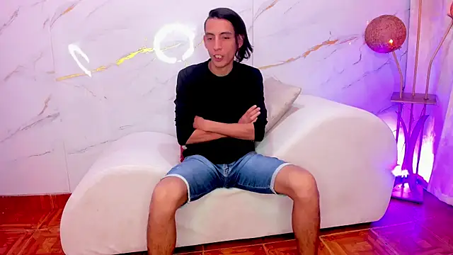 SecretsParty online show from February 20, 2026, 9:15 pm