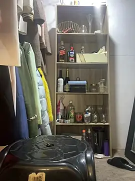 Snapshot of DulceMya6 chatting on December 20, 2024, 11:37 pm DulceMya6 online show from December 20, 2024, 11:37 pm