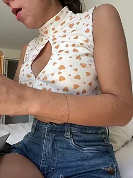 DulceMya6 online show from March 25, 2026, 4:46 pm