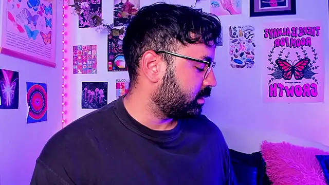 johnnyalx online show from April 11, 2026, 8:02 pm