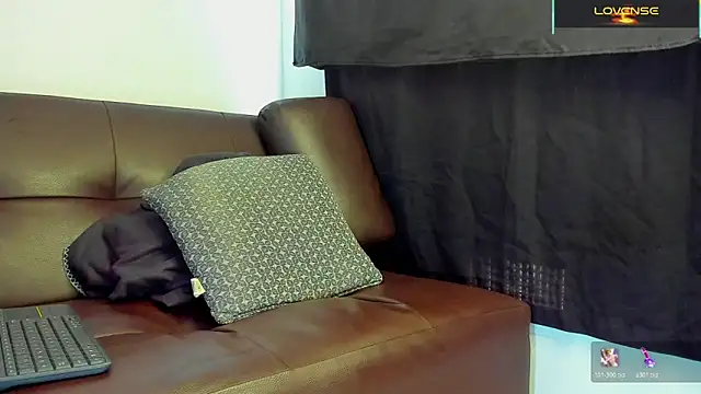 Snapshot of JorsMontero chatting on November 14, 2025, 1:10 pm JorsMontero online show from November 14, 2025, 1:10 pm