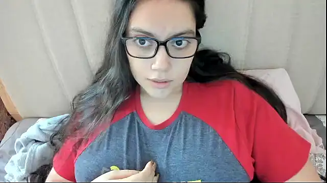 Snapshot of roniewester chatting on March 23, 2026, 2:43 pm roniewester online show from March 23, 2026, 2:43 pm