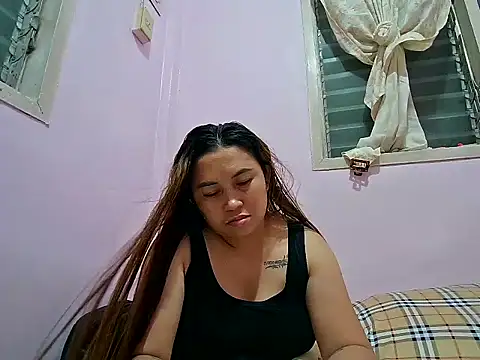 LalaiAsian online show from September 20, 2025, 4:19 pm