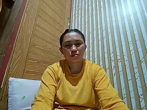 LalaiAsian online show from December 15, 2025, 10:30 am