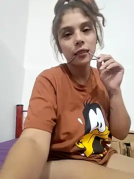 Snapshot of mariamac420 chatting on February 20, 2026, 6:26 am mariamac420 online show from February 20, 2026, 6:26 am