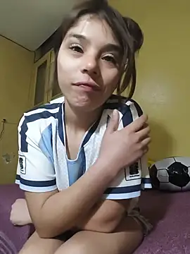 Snapshot of mariamac420 chatting on July 13, 2026, 7:27 pm mariamac420 online show from July 13, 2026, 7:27 pm