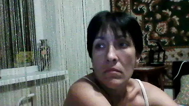 SunnyAmorre online show from July 12, 2026, 10:45 pm