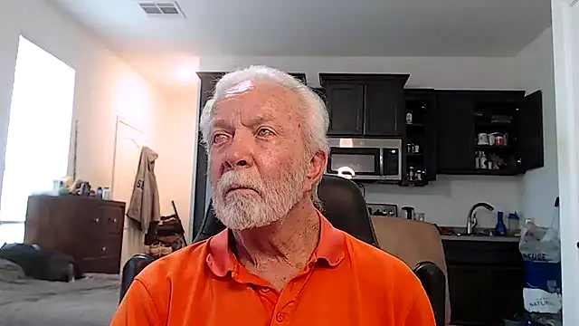 rockpoint69 online show from October 13, 2025, 8:42 pm