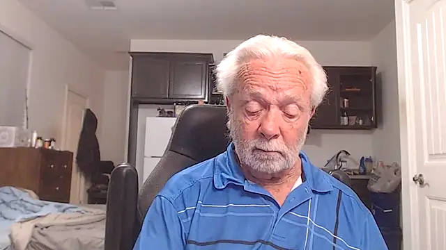 Snapshot of rockpoint69 chatting on June 20, 2026, 7:44 am rockpoint69 online show from June 20, 2026, 7:44 am