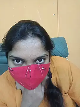lovely-latha online show from May 15, 2026, 6:48 pm