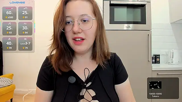 Charmy Gracy online show from July 17, 2026, 11:06 am