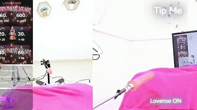 Snapshot of naty_girl_ chatting on February 18, 2025, 4:26 am naty girl online show from February 18, 2025, 4:26 am