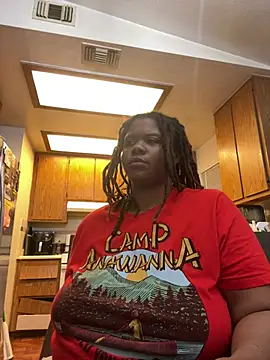 HEARTBREAKBRE online show from May 20, 2026, 6:41 am