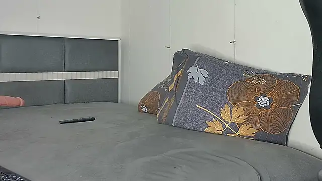 Snapshot of miatemptress69 chatting on January 16, 2025, 9:59 am miatemptress69 online show from January 16, 2025, 9:59 am