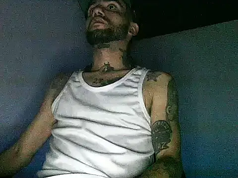 Snapshot of Christian_Stiven1 chatting on May 14, 2026, 4:52 am Christian Stiven1 online show from May 14, 2026, 4:52 am