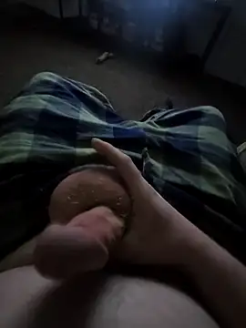 Snapshot of WhiteMeat069 chatting on March 11, 2025, 5:27 am WhiteMeat069 online show from March 11, 2025, 5:27 am