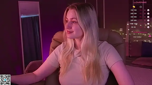 elinanortas online show from March 21, 2025, 7:22 am