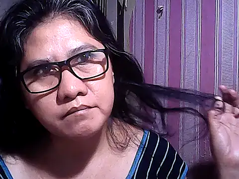 sweetsosie18 online show from November 21, 2025, 6:01 am