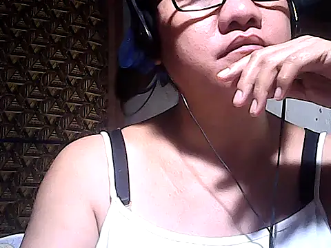 sweetsosie18 online show from February 22, 2026, 8:18 pm