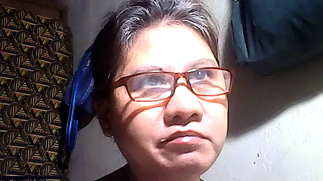 sweetsosie18 online show from March 29, 2026, 3:06 am