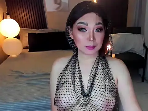 SquirtCumAlots online show from May 17, 2026, 5:09 pm