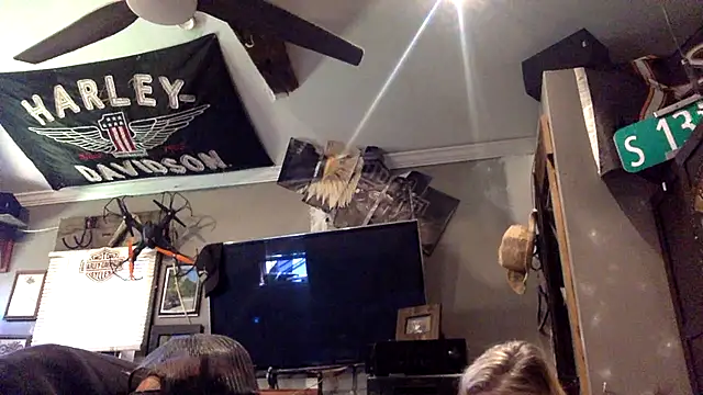 Snapshot of eddieeatsass chatting on July 20, 2026, 3:47 pm eddieeatsass online show from July 20, 2026, 3:47 pm