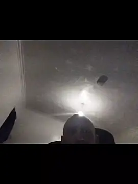 Snapshot of Verynaughtyx chatting on February 21, 2026, 7:37 pm Verynaughtyx online show from February 21, 2026, 7:37 pm