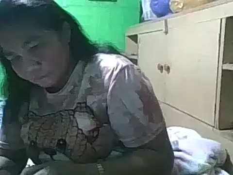 Snapshot of pinay_wild_mature chatting on March 22, 2025, 11:42 pm pinay wild mature online show from March 22, 2025, 11:42 pm