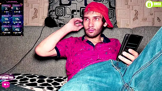 DavidCarroll online show from November 8, 2025, 8:07 pm