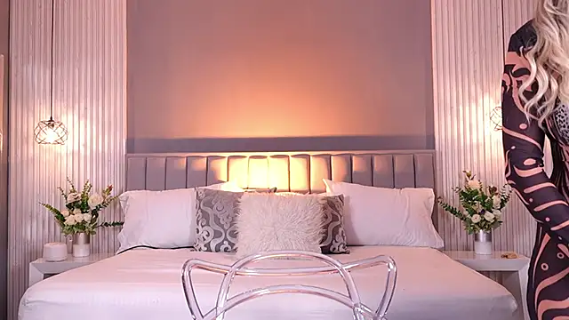 ValeryNova online show from December 23, 2025, 11:08 am