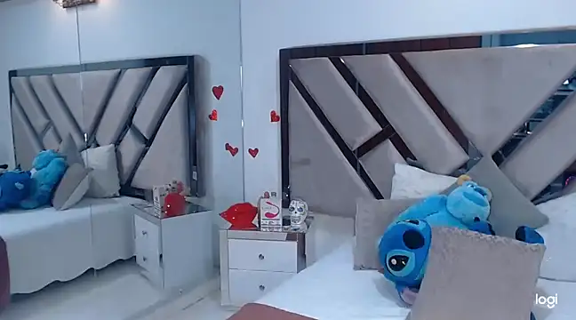 Snapshot of lady_Ary_xx chatting on February 27, 2025, 1:27 am lady Ary xx online show from February 27, 2025, 1:27 am