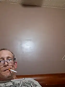 Snapshot of Wyley@xh chatting on October 15, 2025, 6:46 am Wyleyxh online show from October 15, 2025, 6:46 am