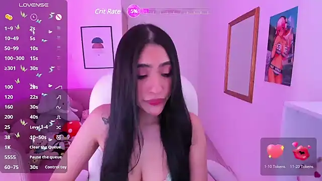 tatiana prada online show from December 6, 2024, 5:42 am