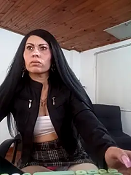 Snapshot of Tania_mature chatting on October 25, 2025, 5:40 pm Tania mature online show from October 25, 2025, 5:40 pm