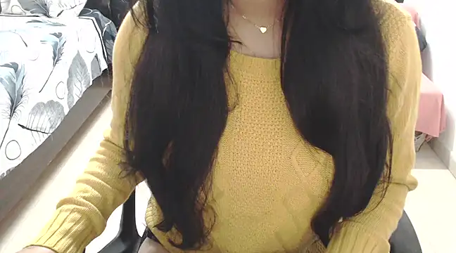 Snapshot of Princess_Sara chatting on December 5, 2024, 6:10 am Princess Sara online show from December 5, 2024, 6:10 am