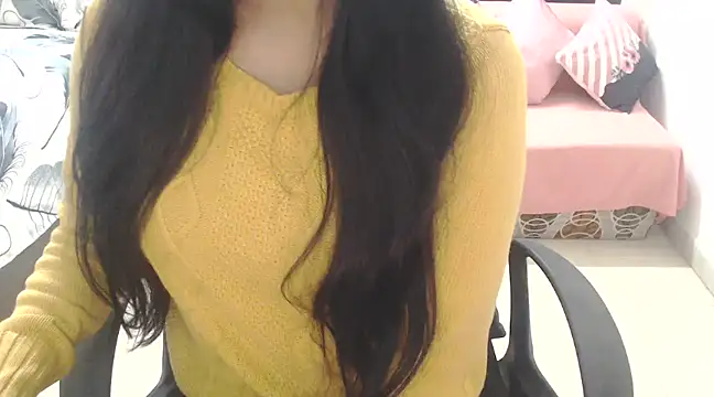 Snapshot of Princess_Sara chatting on December 5, 2024, 9:17 am Princess Sara online show from December 5, 2024, 9:17 am