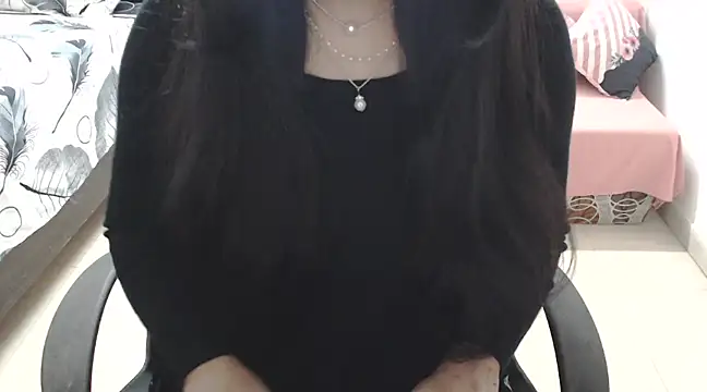 Snapshot of Princess_Sara chatting on December 7, 2024, 5:26 am Princess Sara online show from December 7, 2024, 5:26 am