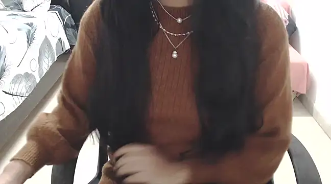 Snapshot of Princess_Sara chatting on December 8, 2024, 10:08 am Princess Sara online show from December 8, 2024, 10:08 am