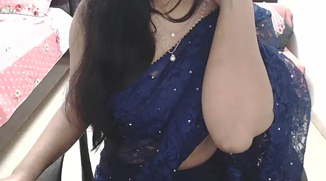 Snapshot of Princess_Sara chatting on December 28, 2024, 6:06 am Princess Sara online show from December 28, 2024, 6:06 am