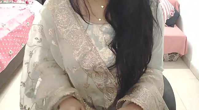 Snapshot of Princess_Sara chatting on December 30, 2024, 7:15 am Princess Sara online show from December 30, 2024, 7:15 am