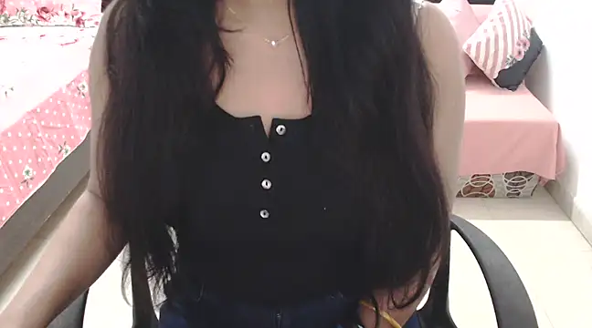 Snapshot of Princess_Sara chatting on January 8, 2025, 10:04 am Princess Sara online show from January 8, 2025, 10:04 am