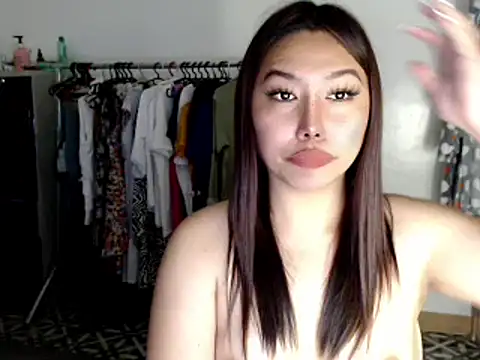 urqueendominant online show from February 7, 2025, 6:45 am