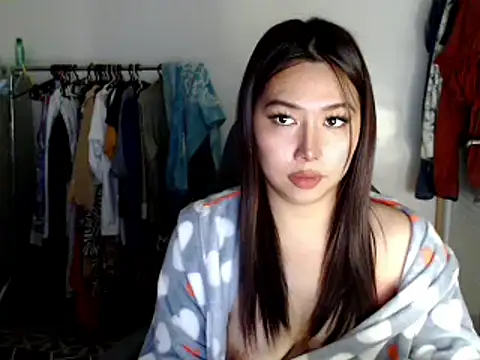 urqueendominant online show from February 21, 2025, 3:45 am