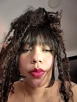 Snapshot of miafresa_hot chatting on February 13, 2026, 12:17 am miafresa hot online show from February 13, 2026, 12:17 am