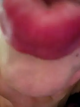 Snapshot of miafresa_hot chatting on February 16, 2026, 12:18 am miafresa hot online show from February 16, 2026, 12:18 am