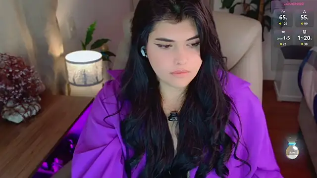 Snapshot of Alyaa_s chatting on June 10, 2026, 1:54 pm Alyaa s online show from June 10, 2026, 1:54 pm