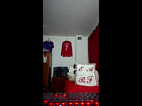 Snapshot of ALBEIROFOOTBALL1992 chatting on May 4, 2026, 4:41 am ALBEIROFOOTBALL1992 online show from May 4, 2026, 4:41 am